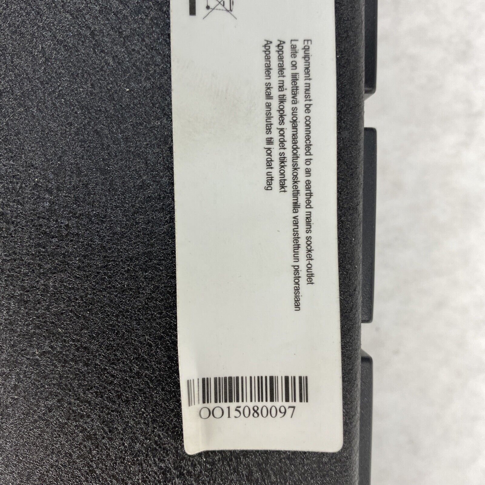 Geist UVHVRN082-002L13C20 Horizontal PDU 100 to 125V 200 to 240V 16/20A