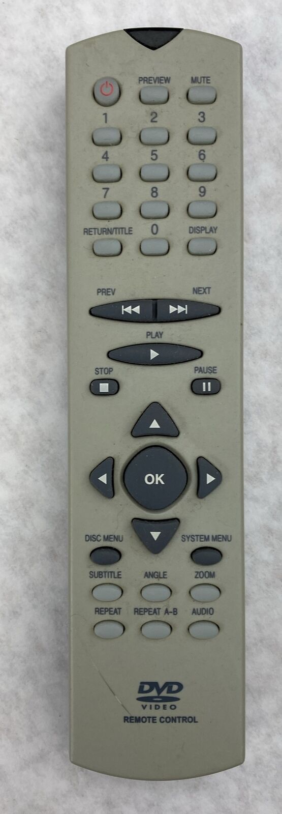 Magnavox MDV45817 DVD Player with Remote + Cables TESTED