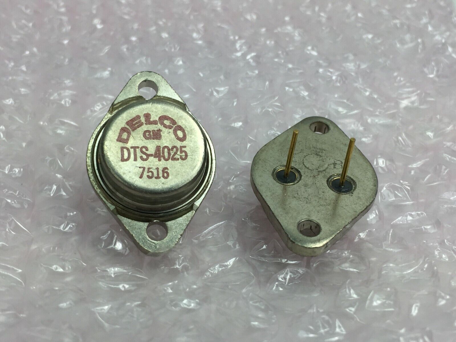Delco GM DTS-4025 Transistors   Lot of 2   NOS