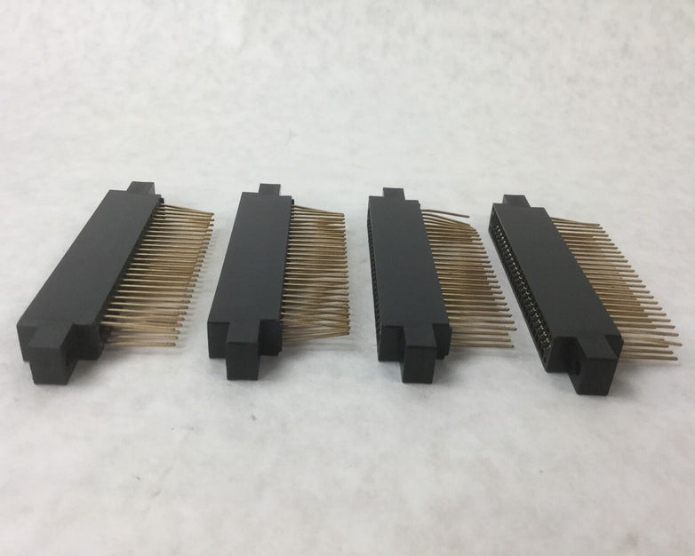Texas H425111-25 (J6345) Connector Receptacle, (Lot of 4)