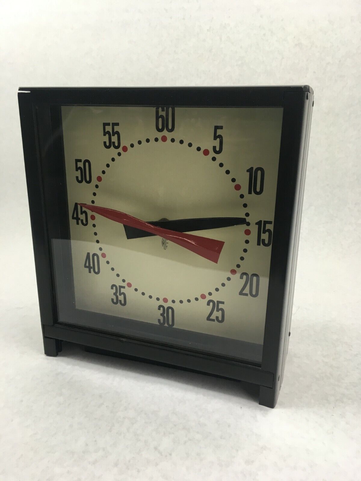 Vintage ME Quartz Table Top Black Plastic Clock