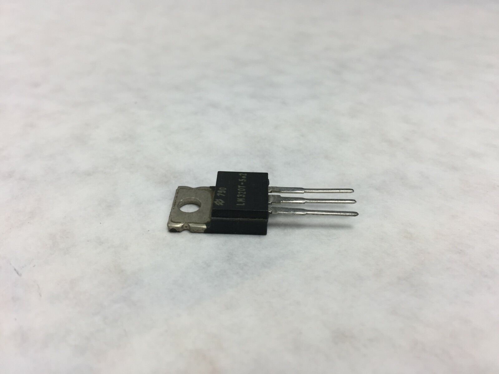 National Semiconductor LM320T-5 .2  Integrated Circuit   Lot of 6   NOS