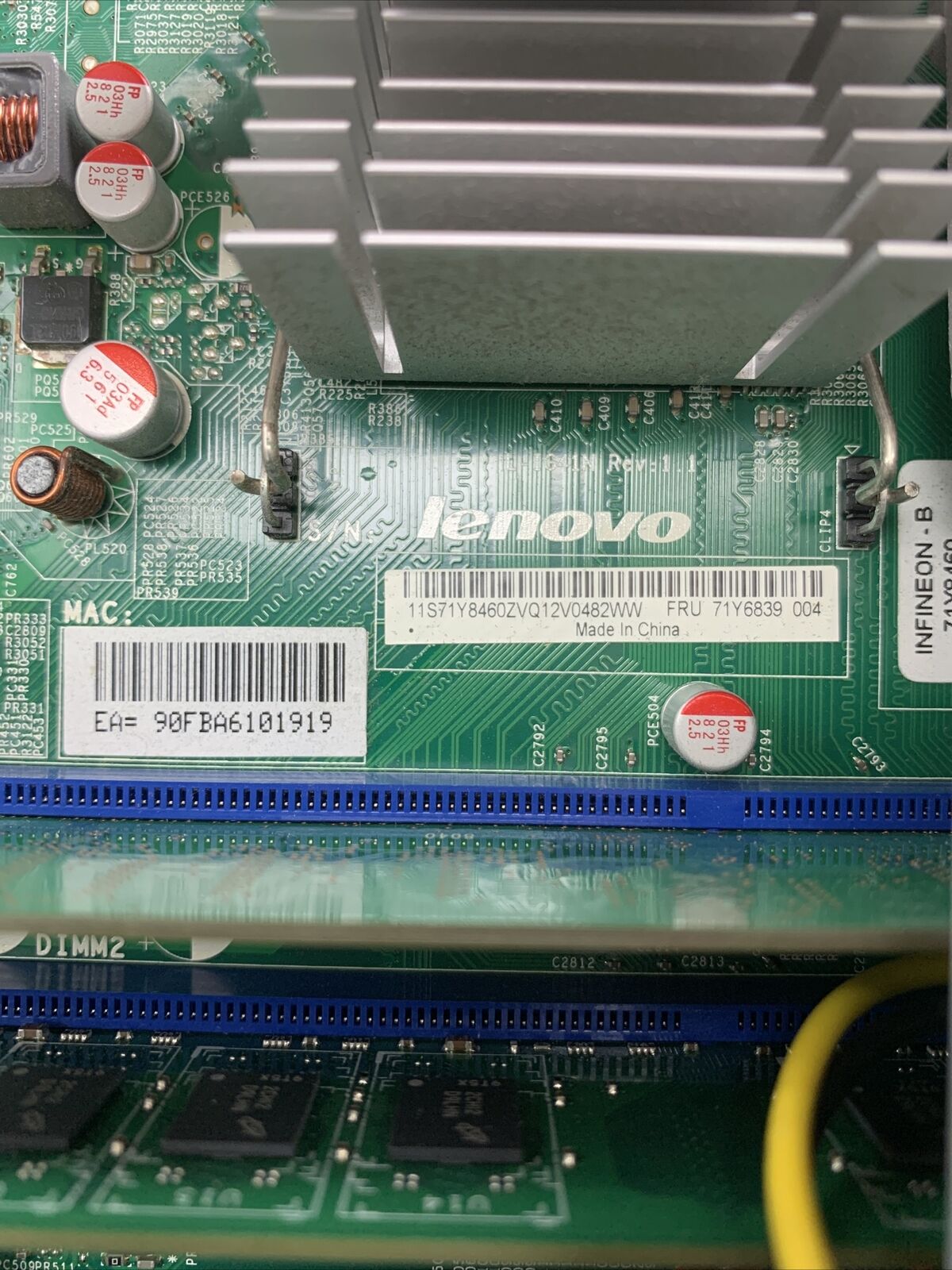 Lenovo ThinkCentre A58 SFF Intel Celeron E3200 2.4GHz 3GB RAM No HDD No OS