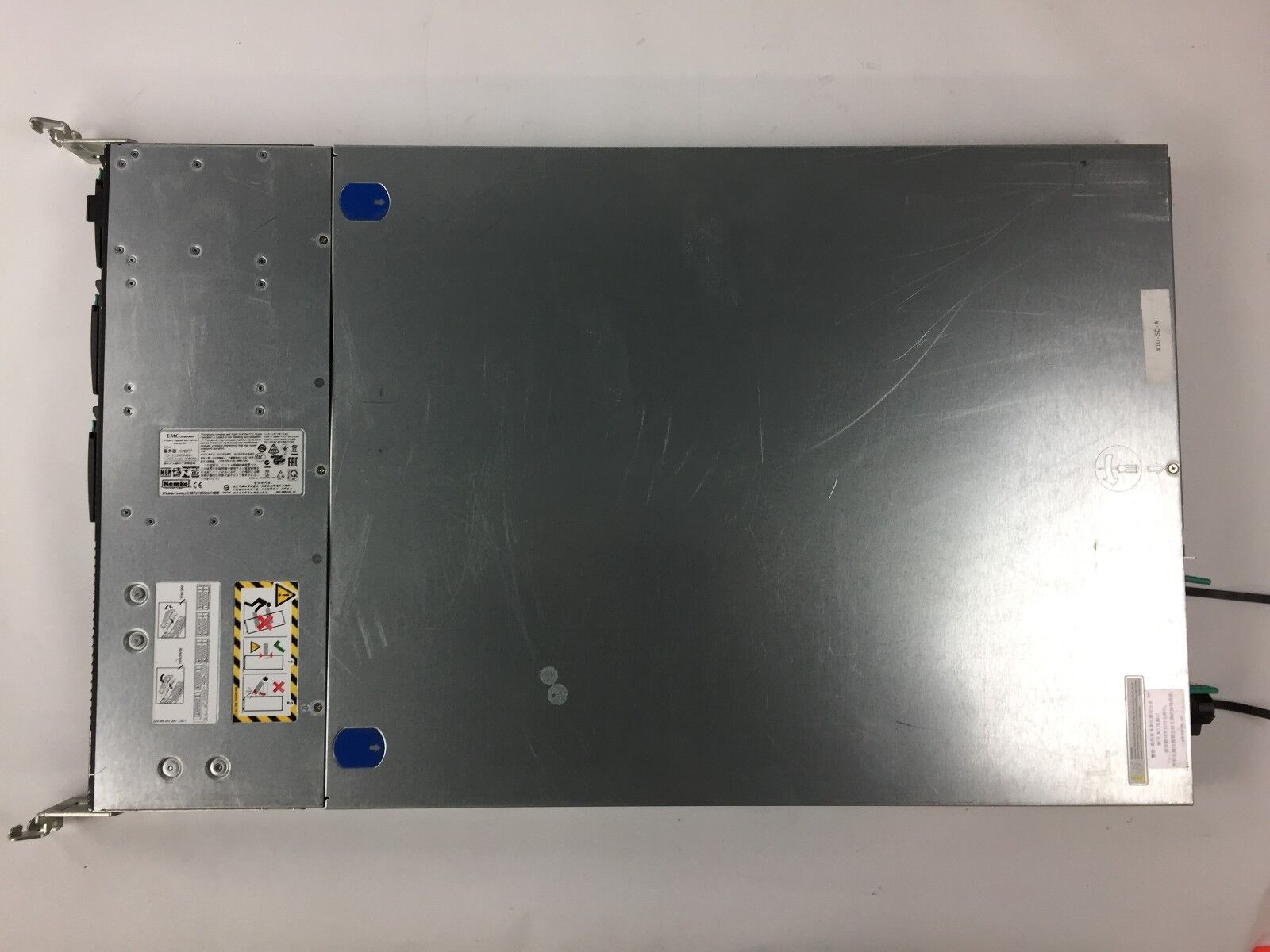 EMC KYBFP 100-127/200 2x E5-2658 2.1GHz 256GB RAM RKSAS8 Raid No Rails