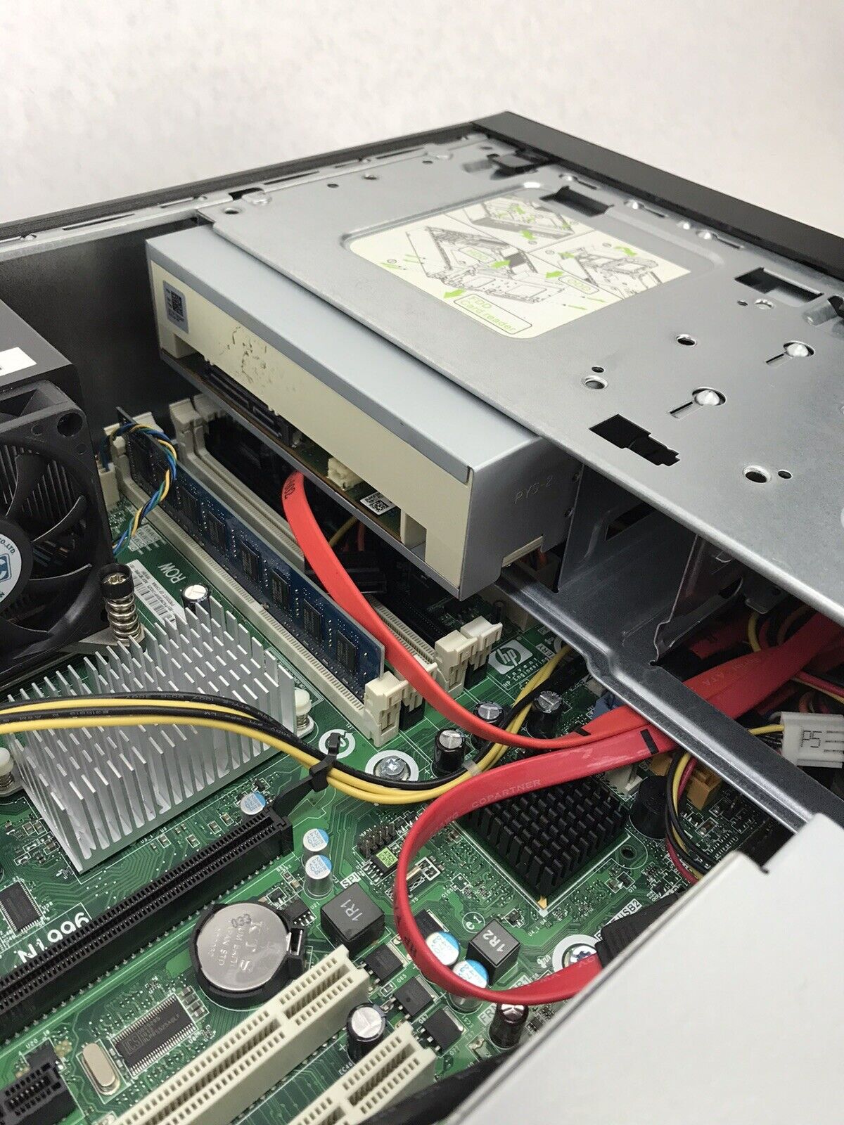 HP Pro 3000 Mini Tower Intel Core 2 Duo-E7500 2.93GHz 2GB RAM No HDD No OS
