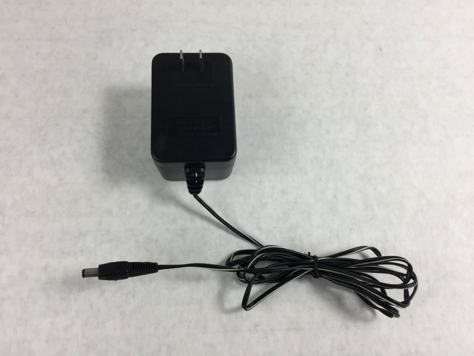 OEM Rainin Power Supply 6100-063  6VDC 600MA