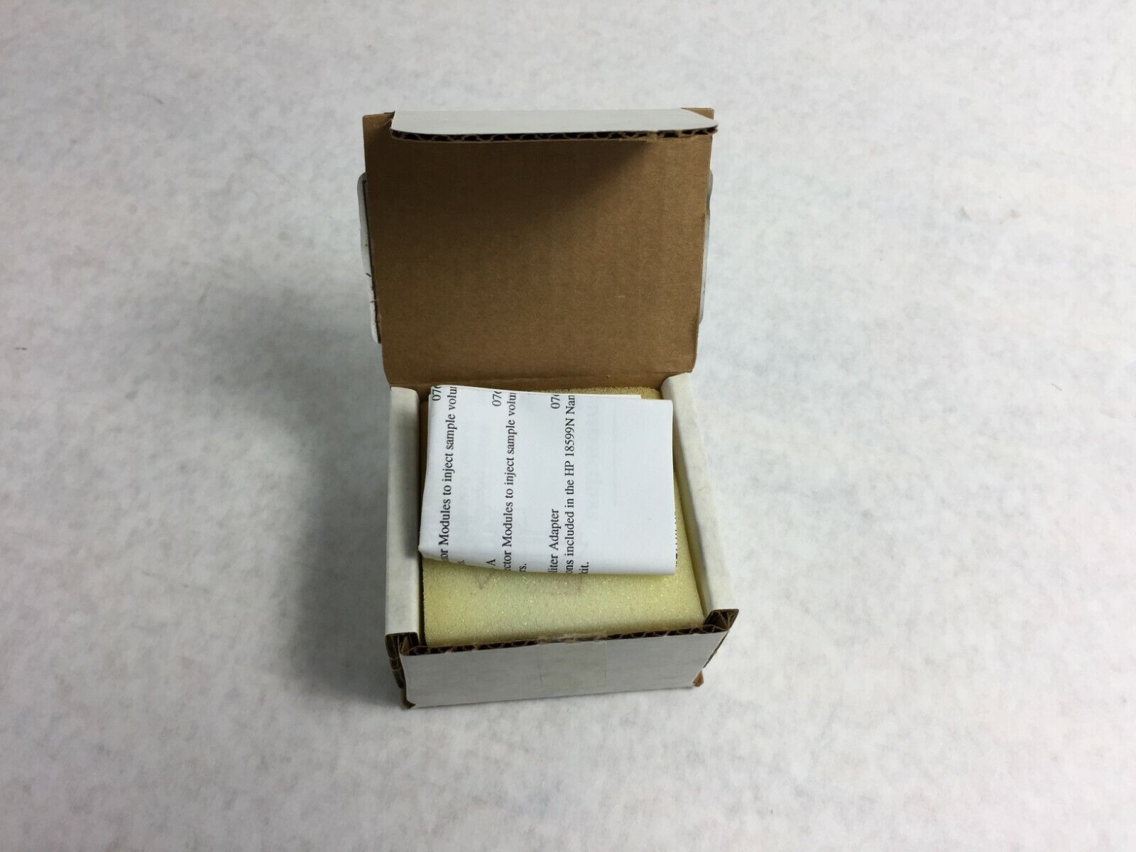 Agilent hp Plunger Carrier A Includes Plunger Screw  07673-61270  NIB