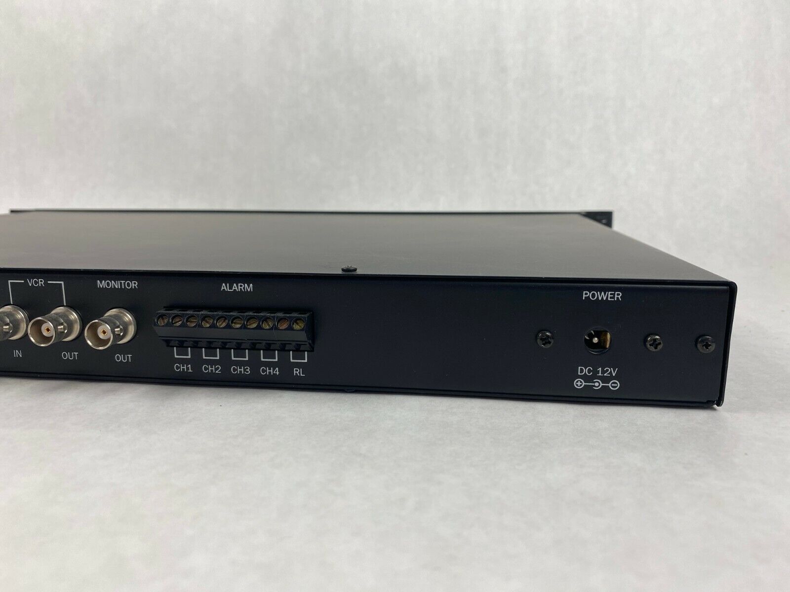 Vicon Model V4300QS Digital Color Quad Splitter