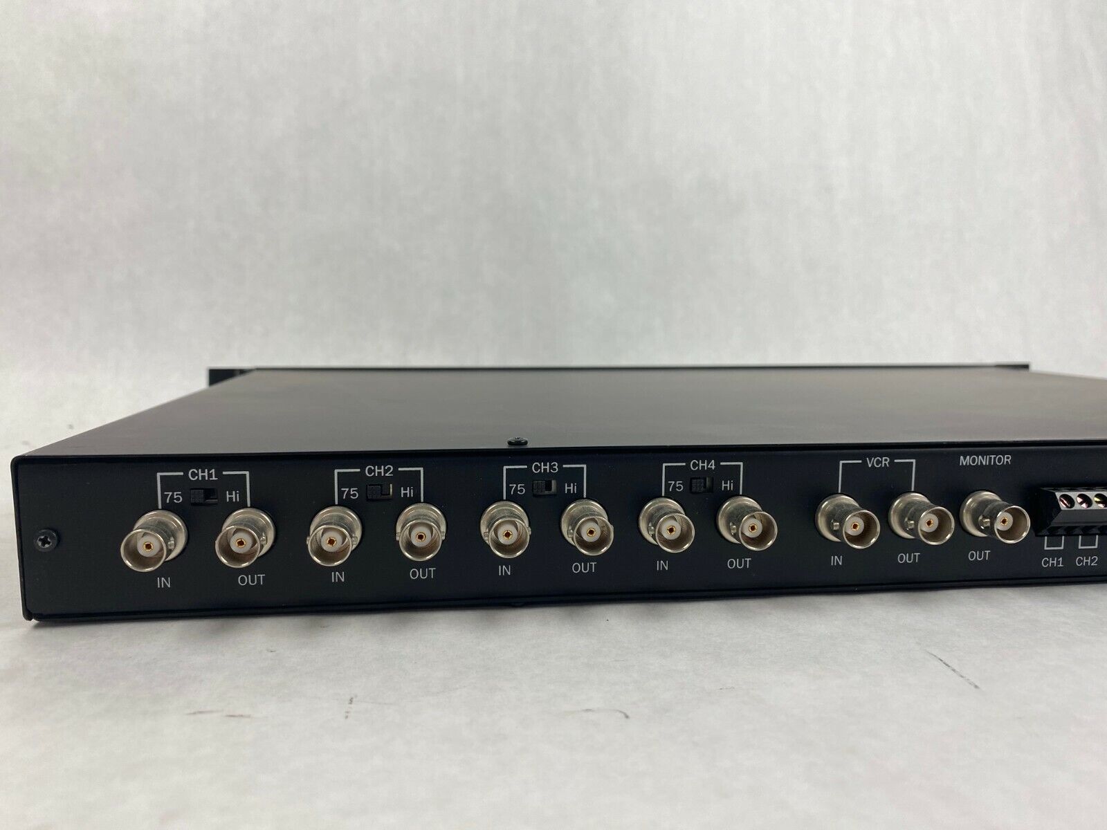 Vicon Model V4300QS Digital Color Quad Splitter