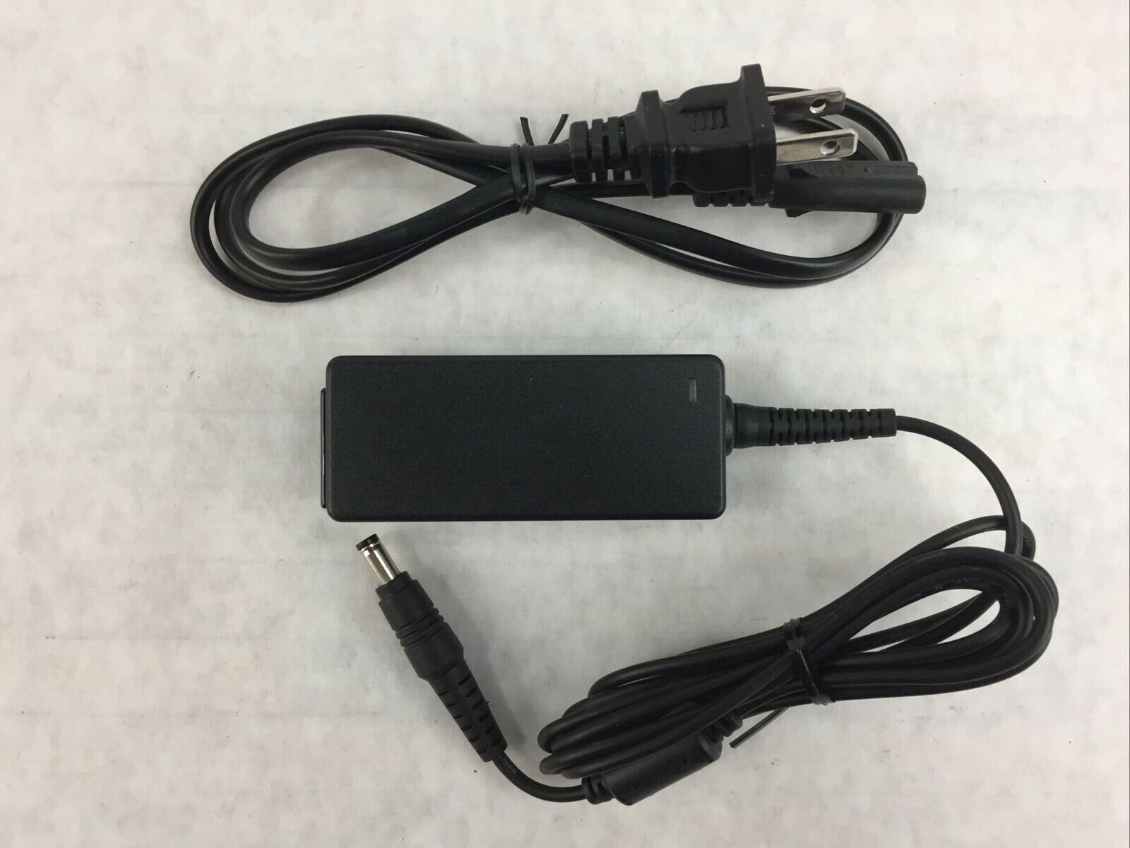 Delta Electronics ADP-36PH Power Supply Adapter 12V 3.0A with Power Cord