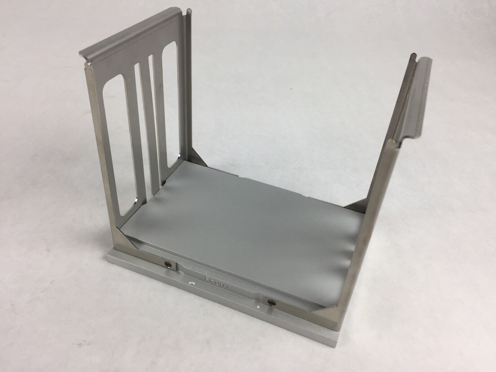 Qiagen 9013063 1747244-00 8 MTP BR 8000 BGR Removable Stacker