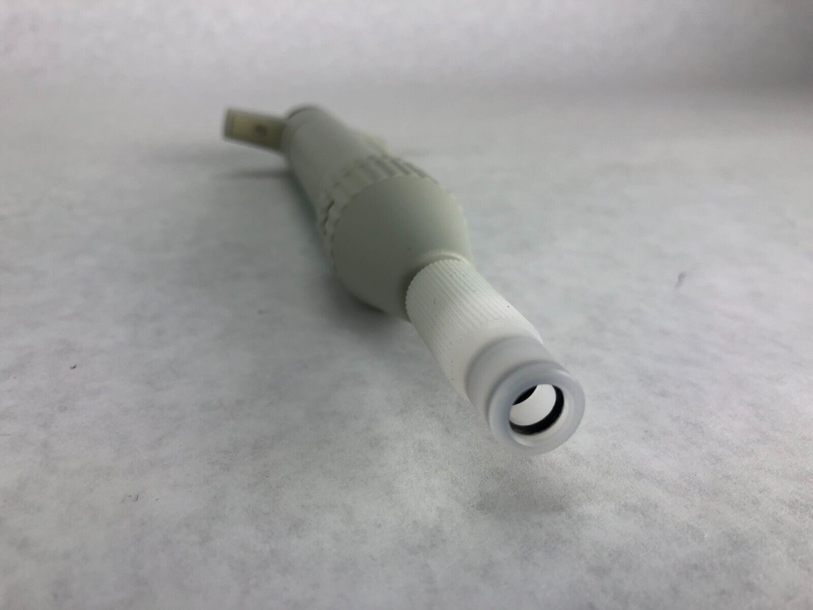 VWR 53498-660 CALIBRA .2-2 832 Model 832.02 Micropipette