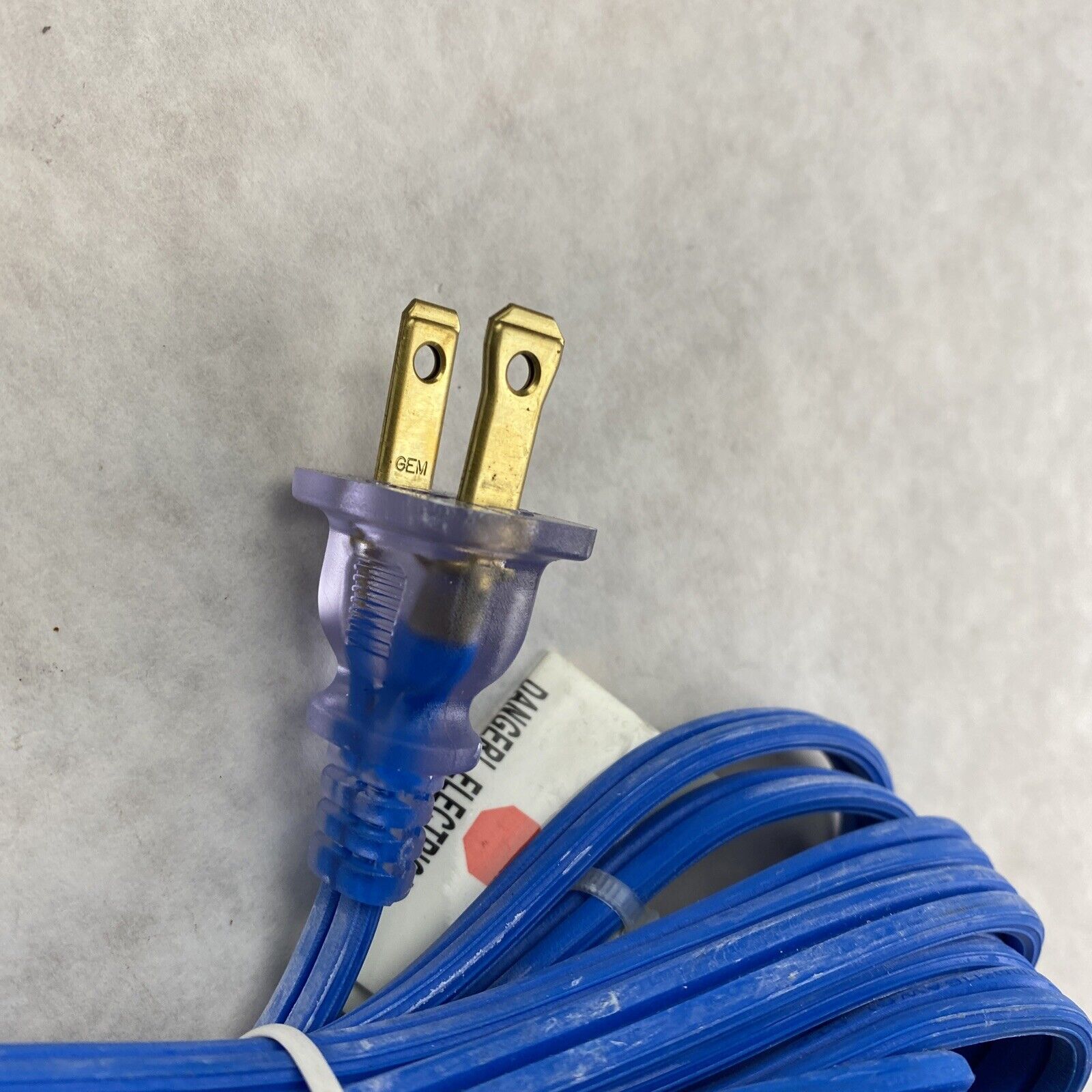 Century Wire Pro Glo 9ft Household Extension Polarized AC Power Cord Blue