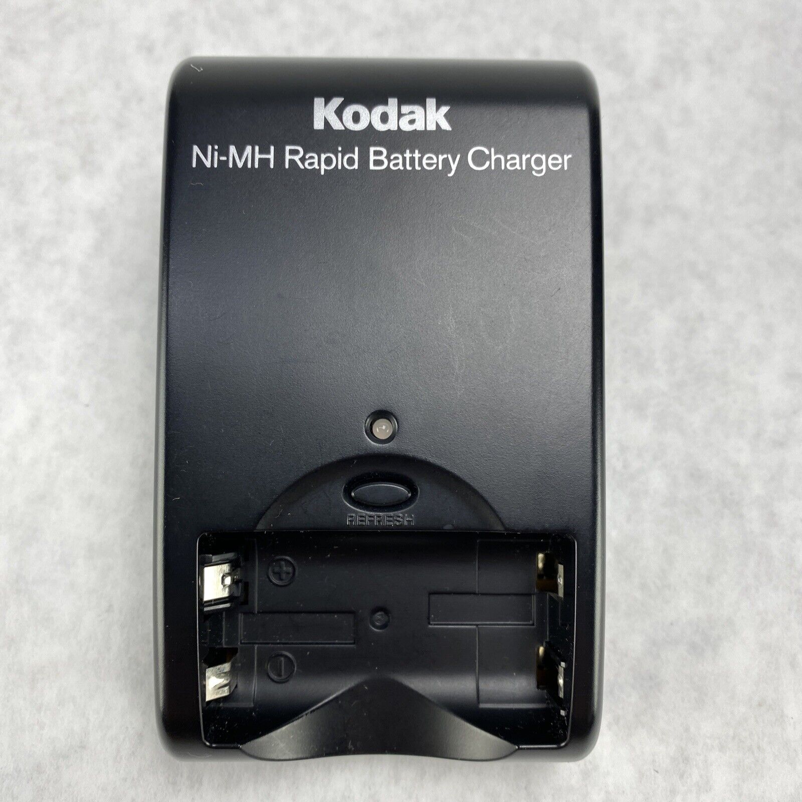 Kodak K4500 Battery Charger + Carrying Camera Case Pouch Small Padded Satchel