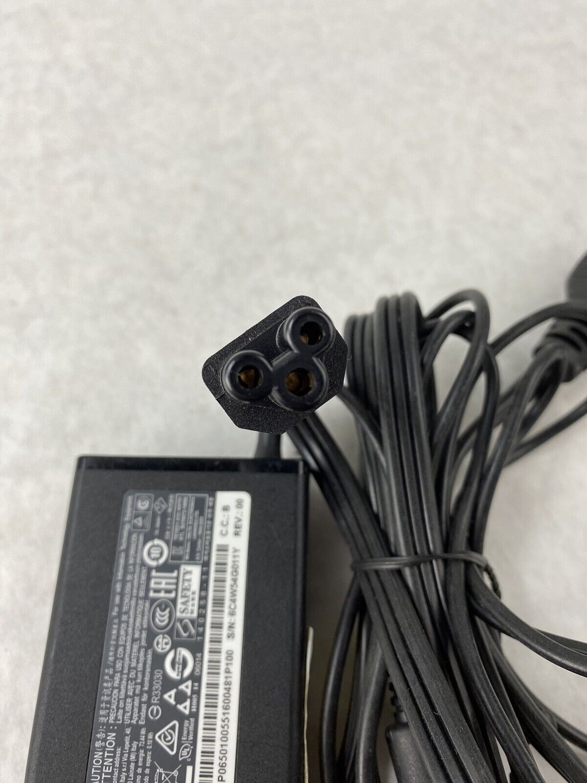 Acer ADP-65VH F 19V 3.42 A Laptop AC Adapter