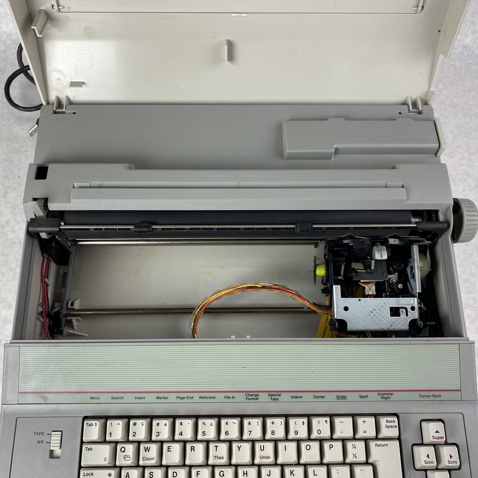 Smith Corona PWP D350 Typewriter -No Accessories or Monitor