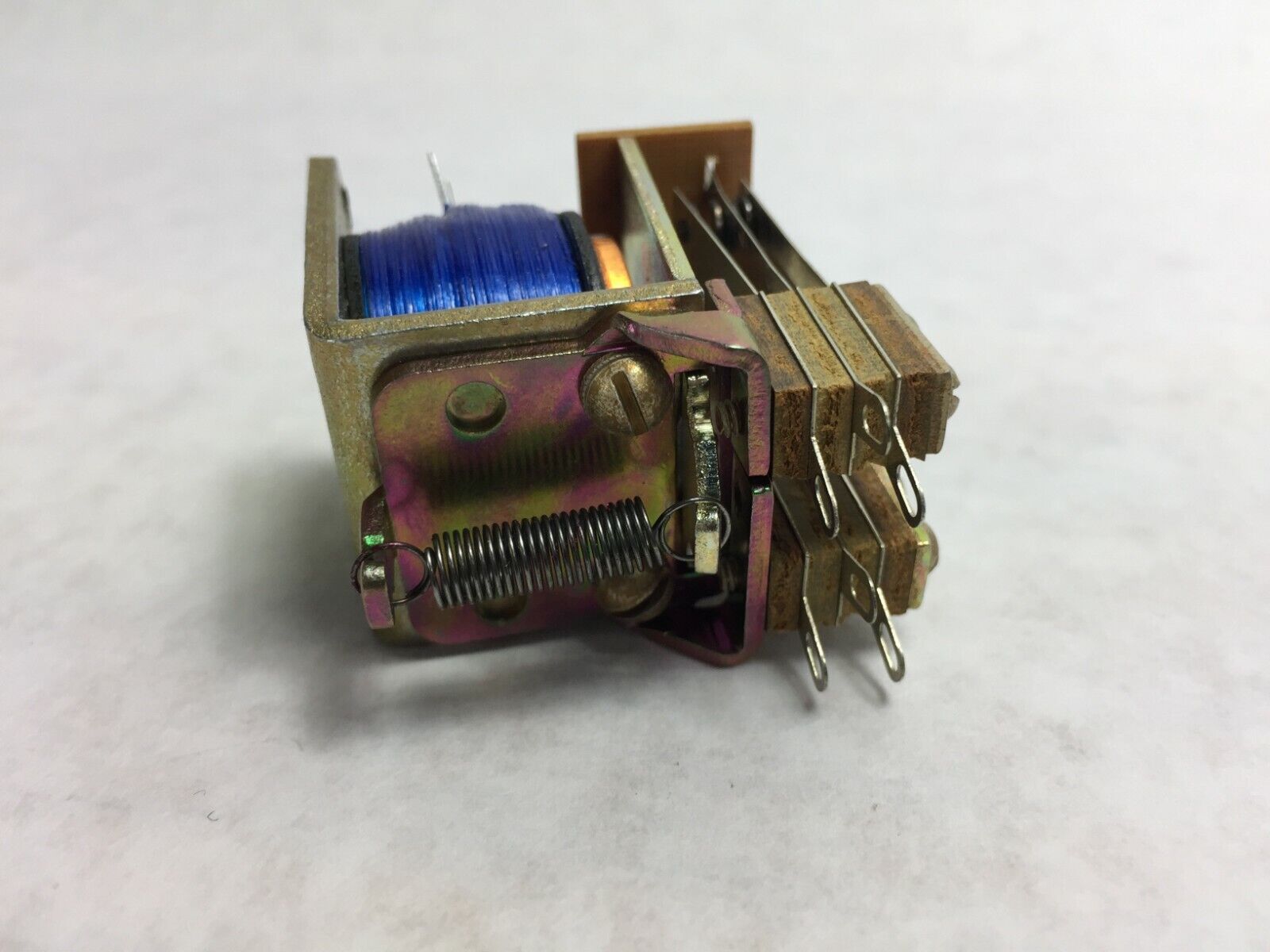 Relays and Solenoids Hart-Advance 12 AC 1152C10