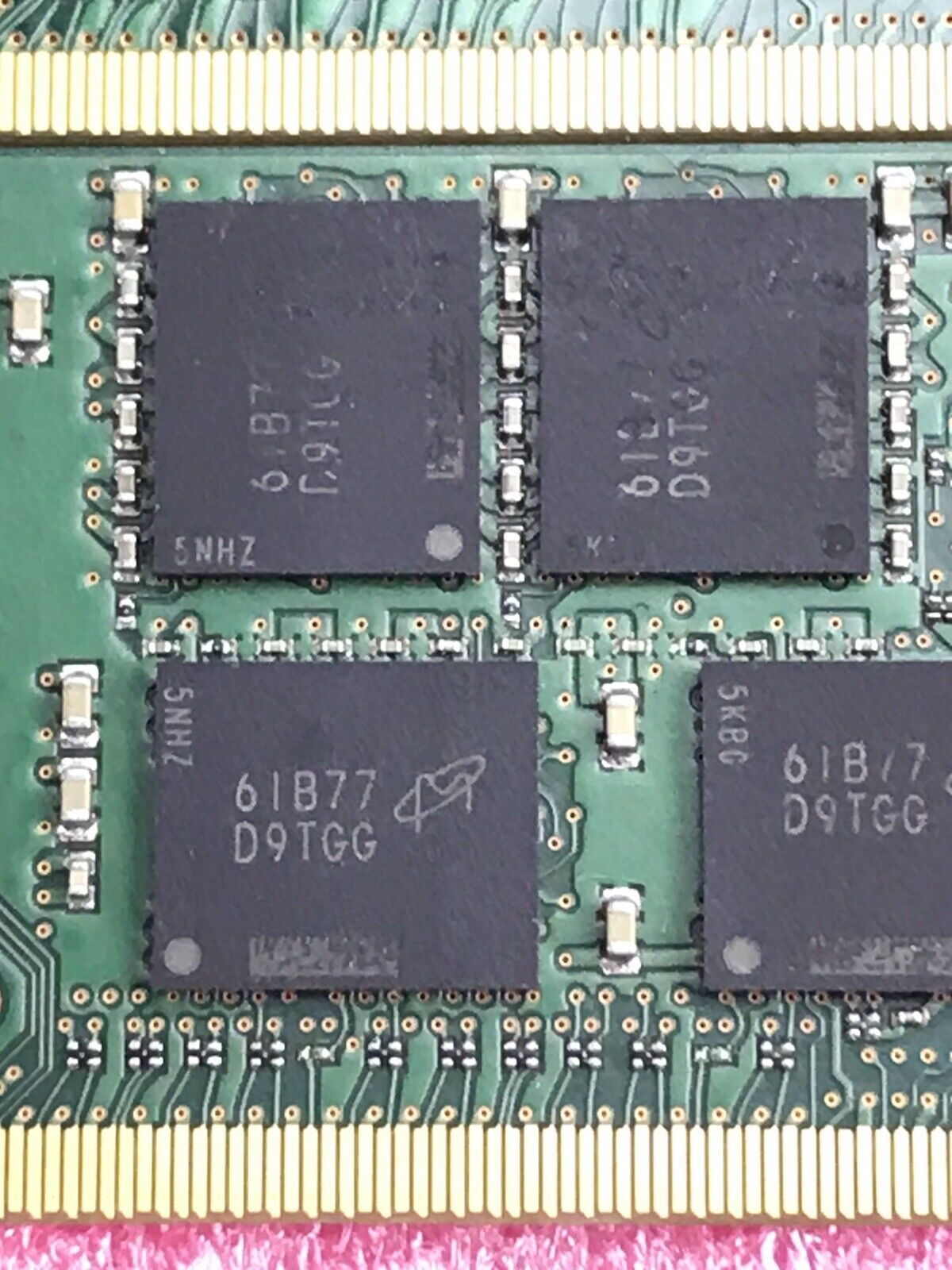 16GB 2x8GB PC4-2133P 2133MHz DDR4 MTA16ATF1G64HZ-2G1B1 RAM Laptop Memory