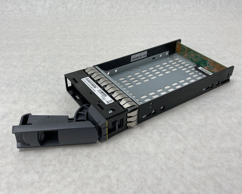 Lot of 8 NetApp 0095673-10 SAS / SATA Hard Drive Caddy Tray 0961208-20