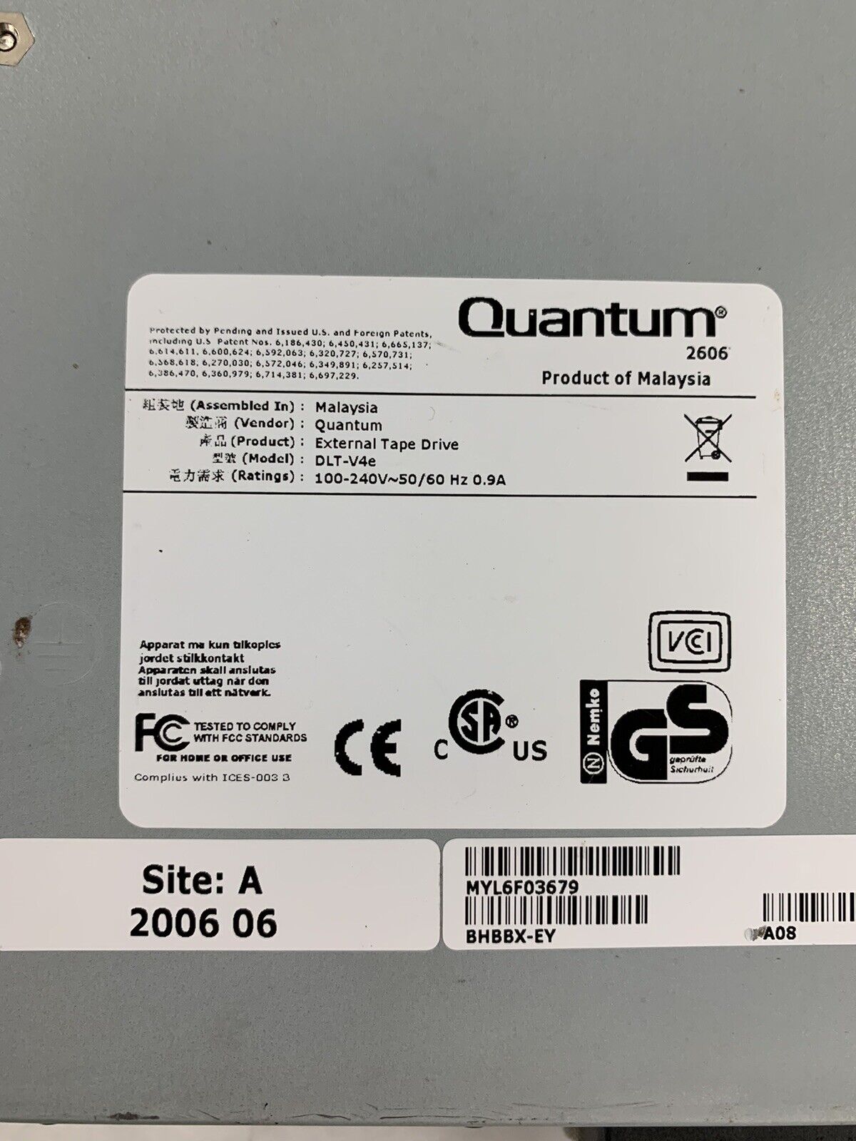 Quantum DLT-V4e BHBBX-EY Black External Ultra 160 SCSI Interface Tape Drive