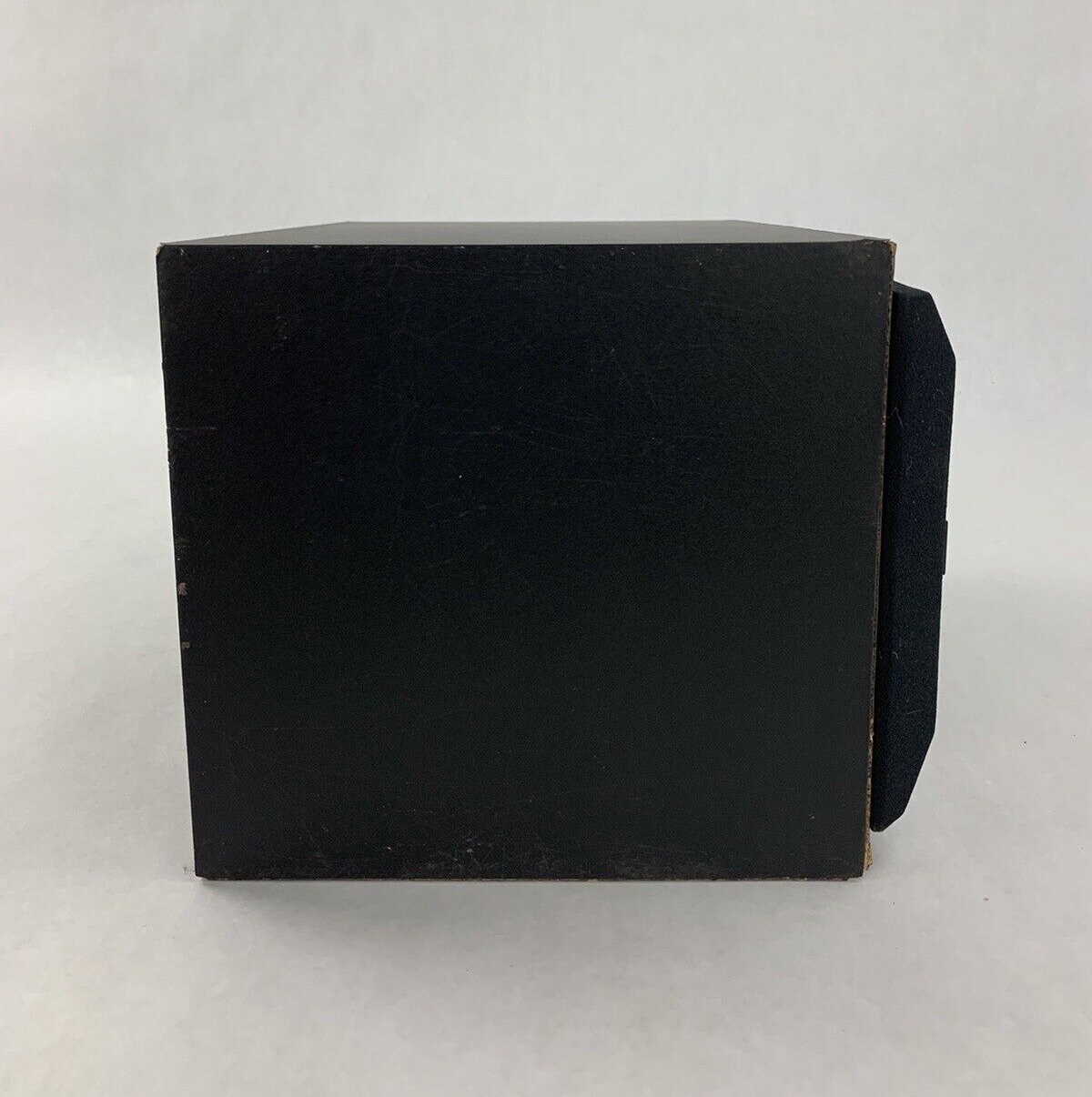 Yamaha Bookshelf Speaker NS-A528