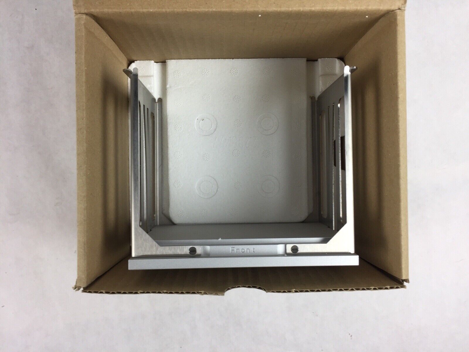 Qiagen 9013063 1747244-00 8 MTP BR 8000 BGR Removable Stacker