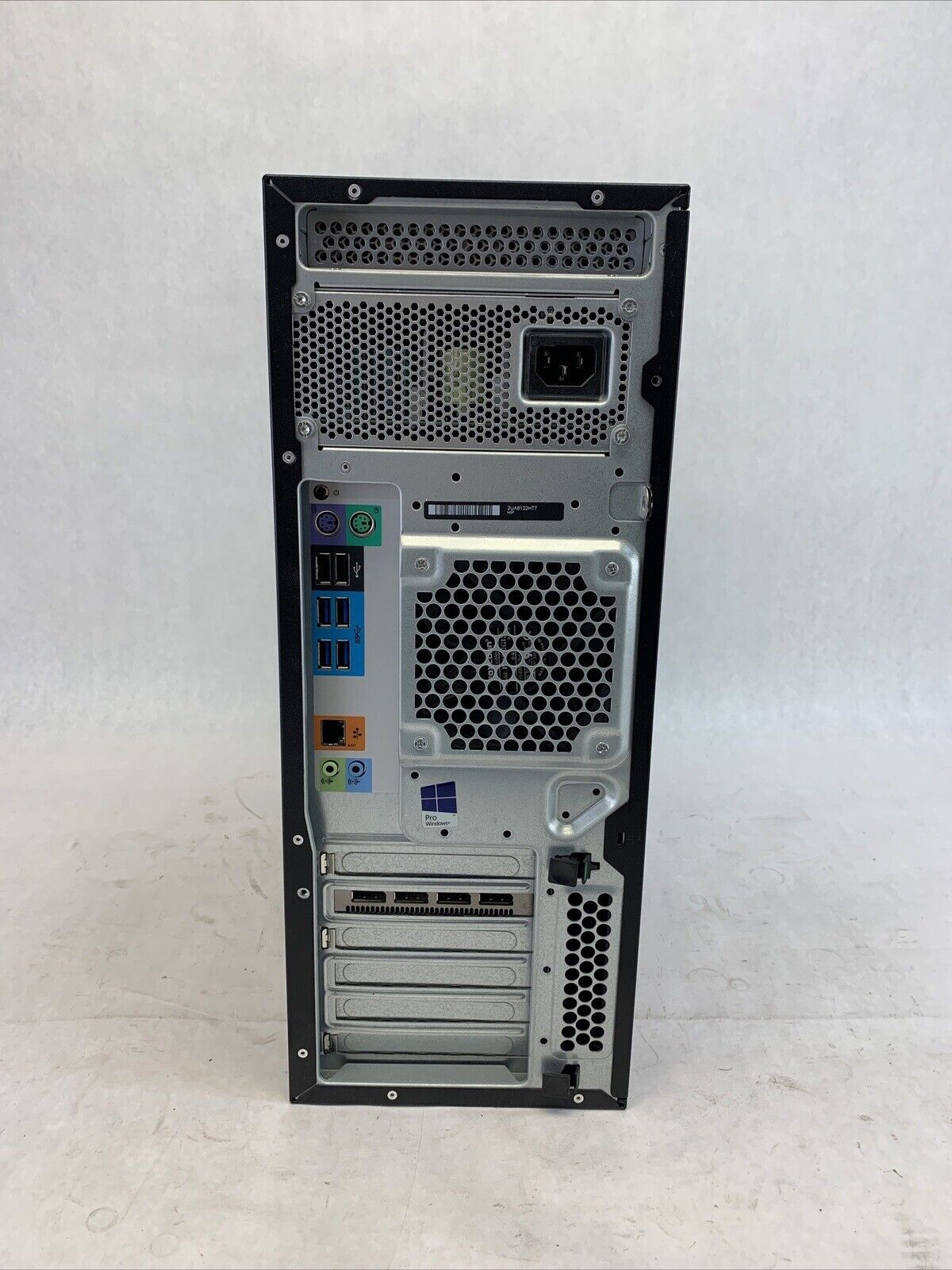 HP Z440 Server Intel Xeon E5-1620v3 3.5GHz 32GB RAM No HDD No OS