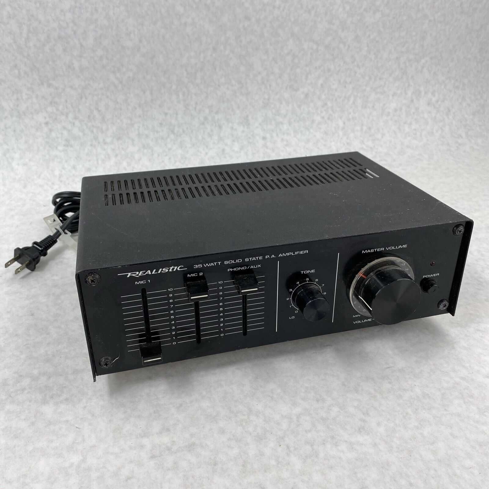 Realistic 32-2027A 35-Watt Solid State P.A. Amplifier