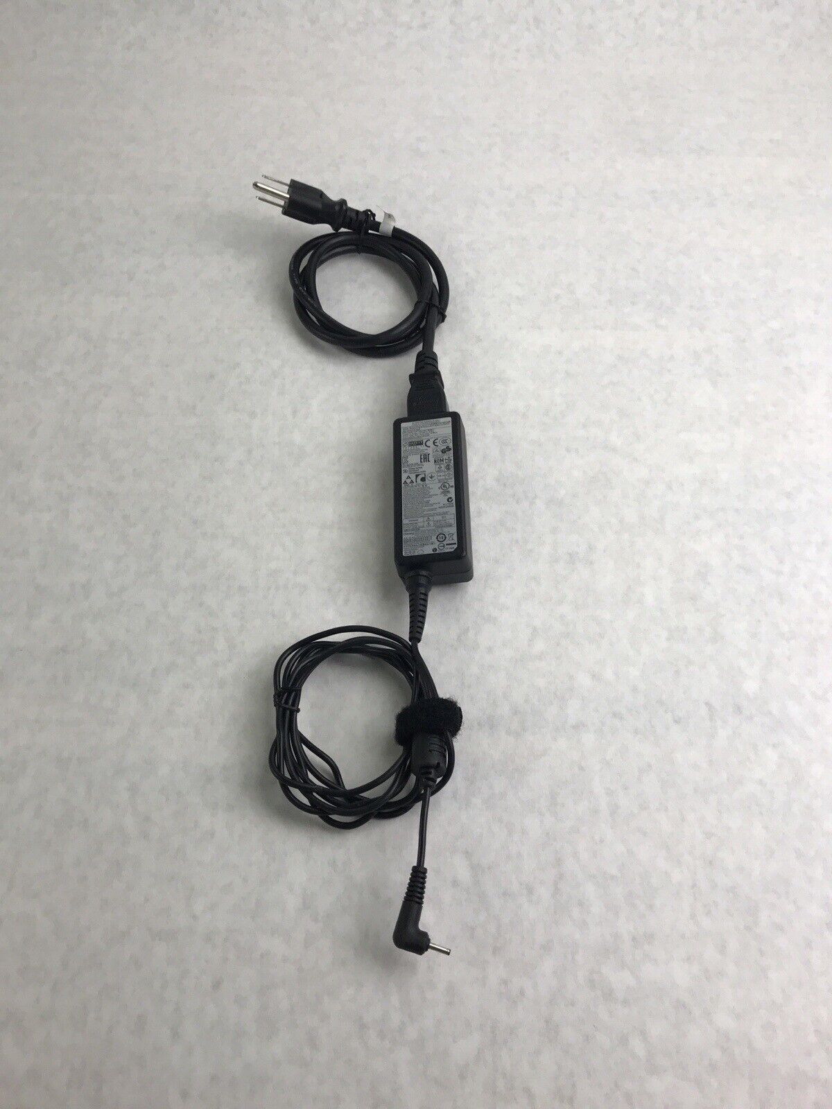 (Lot of 7) OEM Samsung AD-4012NHF 40W 12V 3.33A Charger for Chromebook