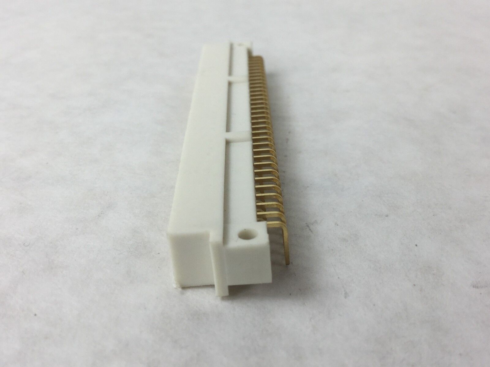 ELCO I 8257 Connector, NEW,