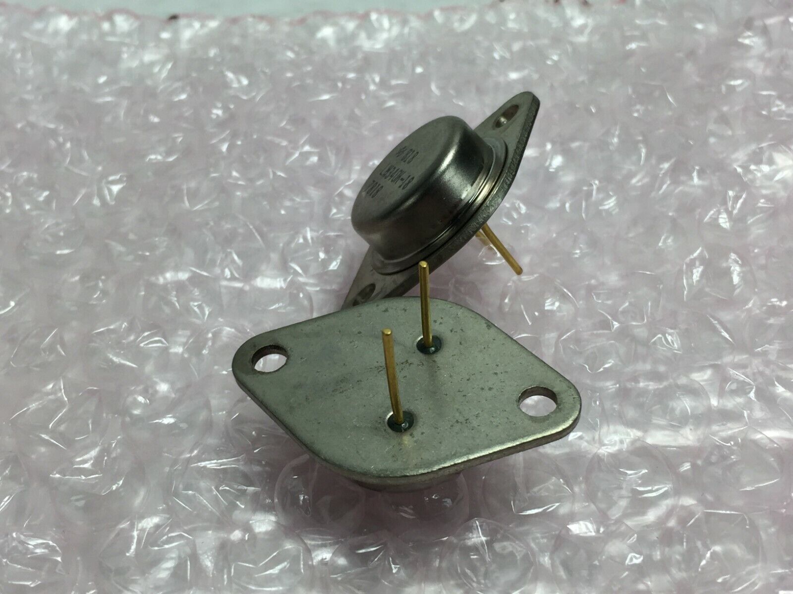 NOS  National LM340K-18 Regulator  Lot of 2