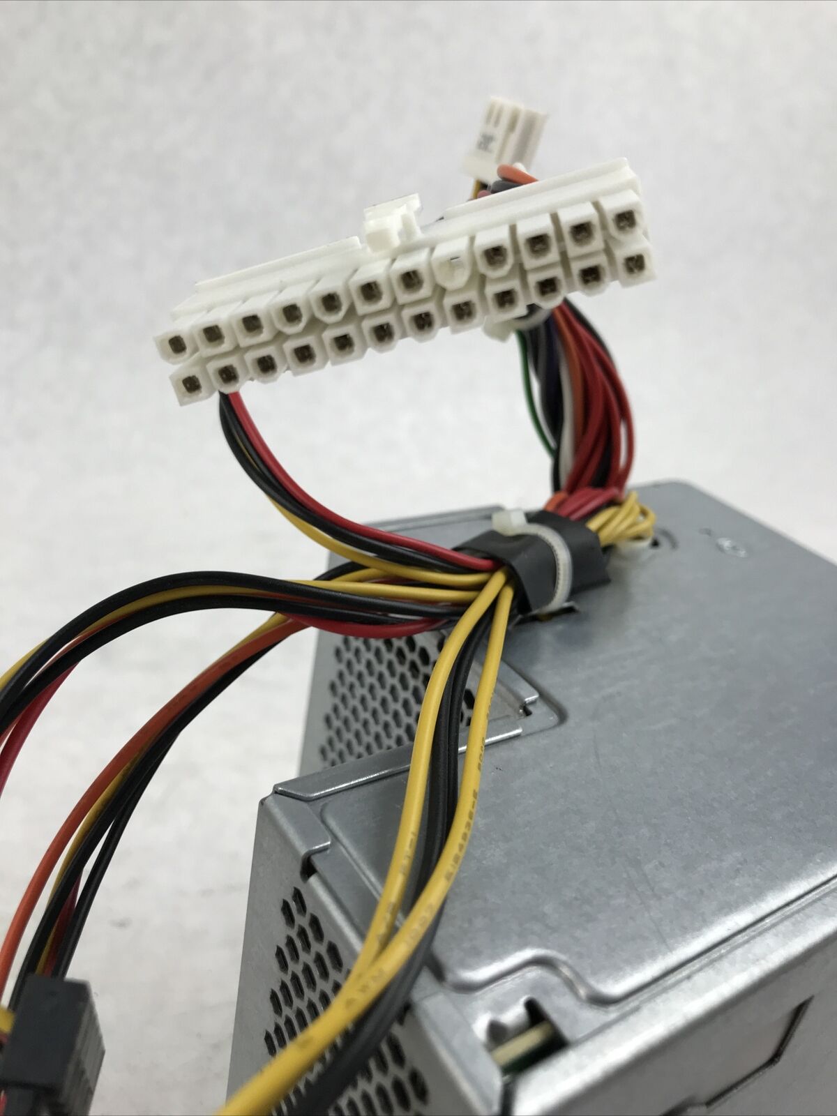 Dell Optiplex 360 380 235W Power Supply D235PD-00 DP/N 0M618F M618F