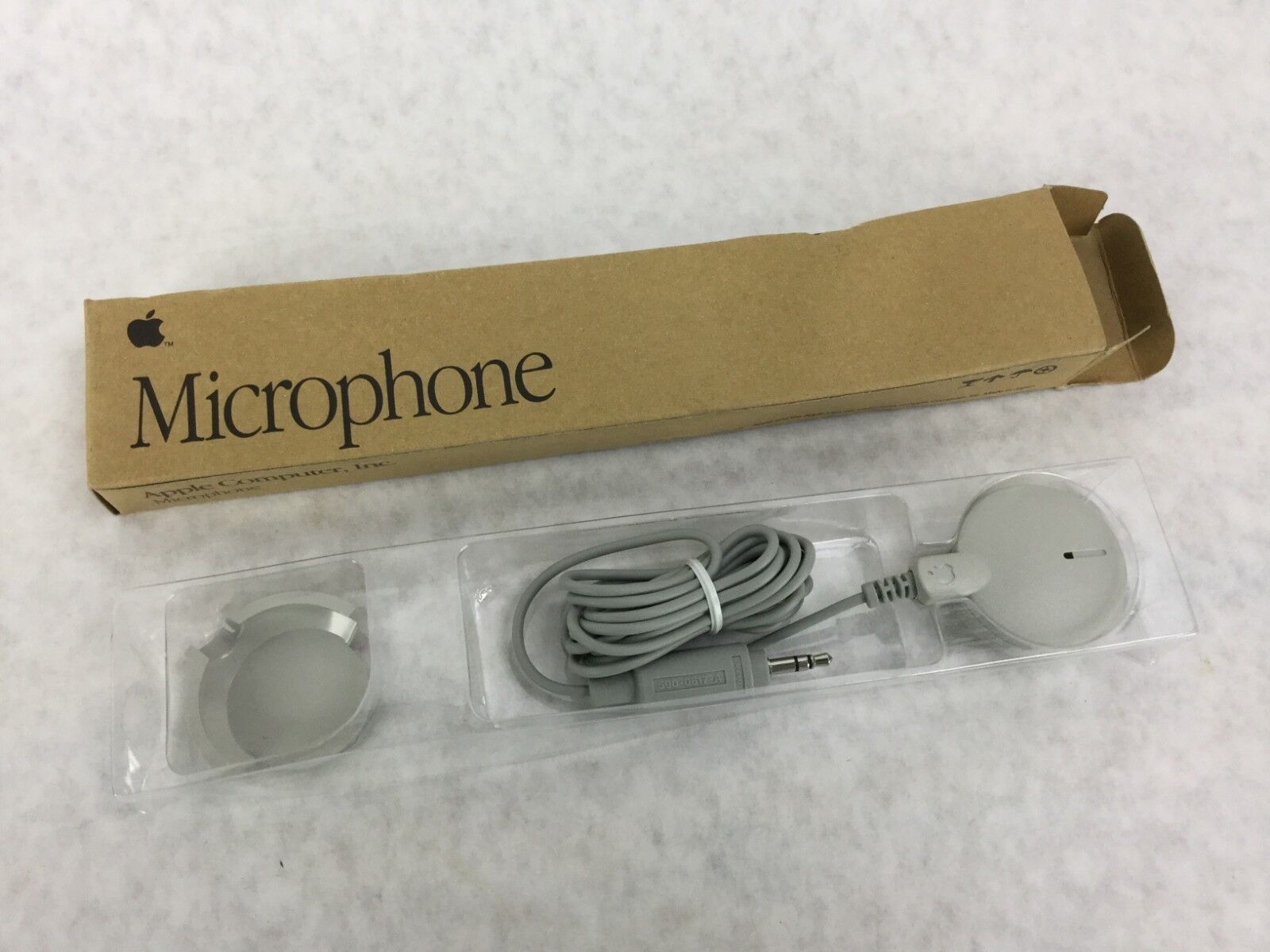 Apple Microphone  590-0617-A   New in Original Box