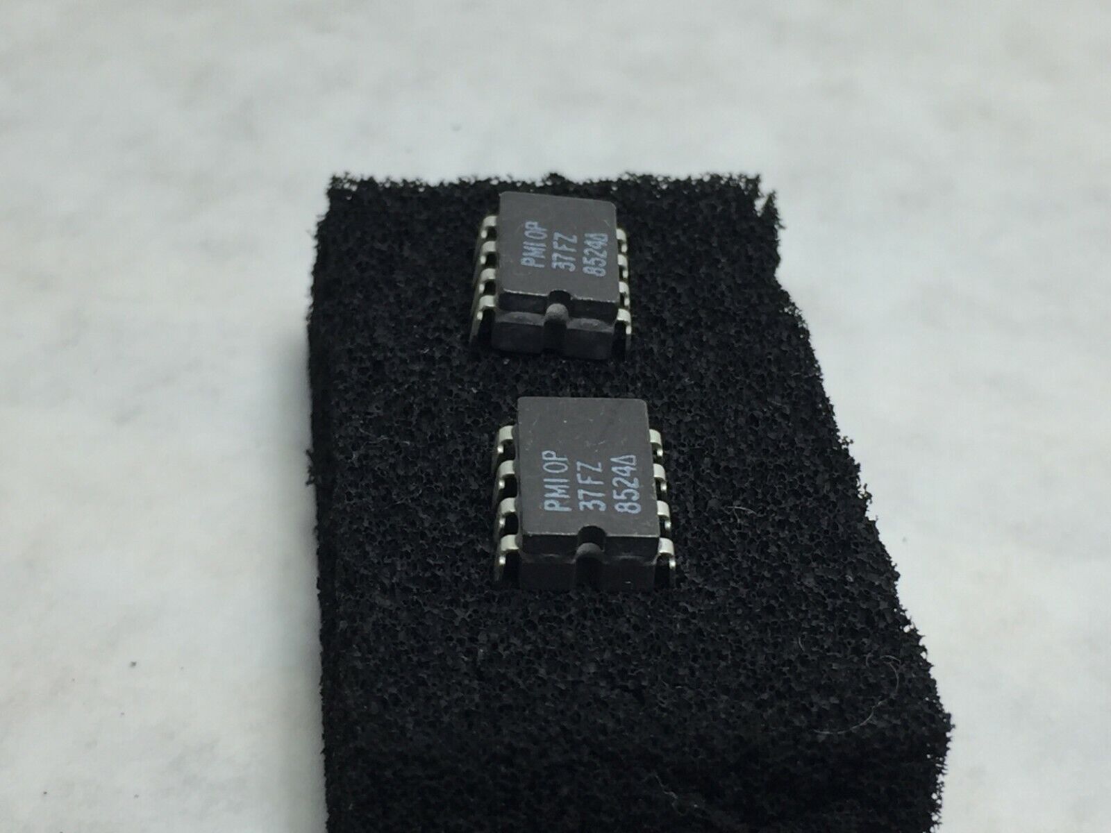 NOS PMI OP37FZ  IC  8 Pin  Lot of 2