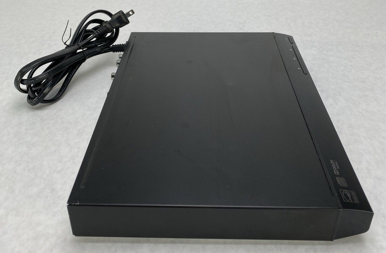 Sony DVP-SR210P Progressive Scan CD DVD Player Black NO REMOTE