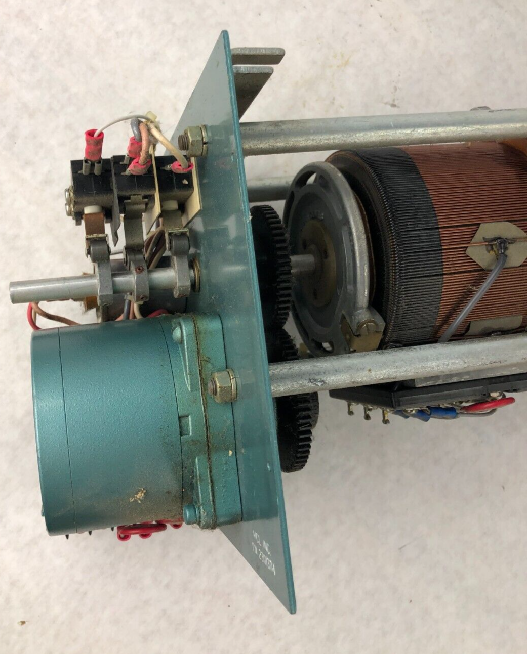 Superior Electric Stepper Precision Motor SS50-P2 120VAC 0.3A 3.3RPM BM131405