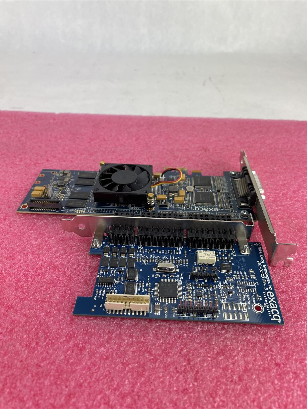 Exacq EXG100-00156 RB6 w/ExacQ 940-00120 EXG100-00137 Adapter Card