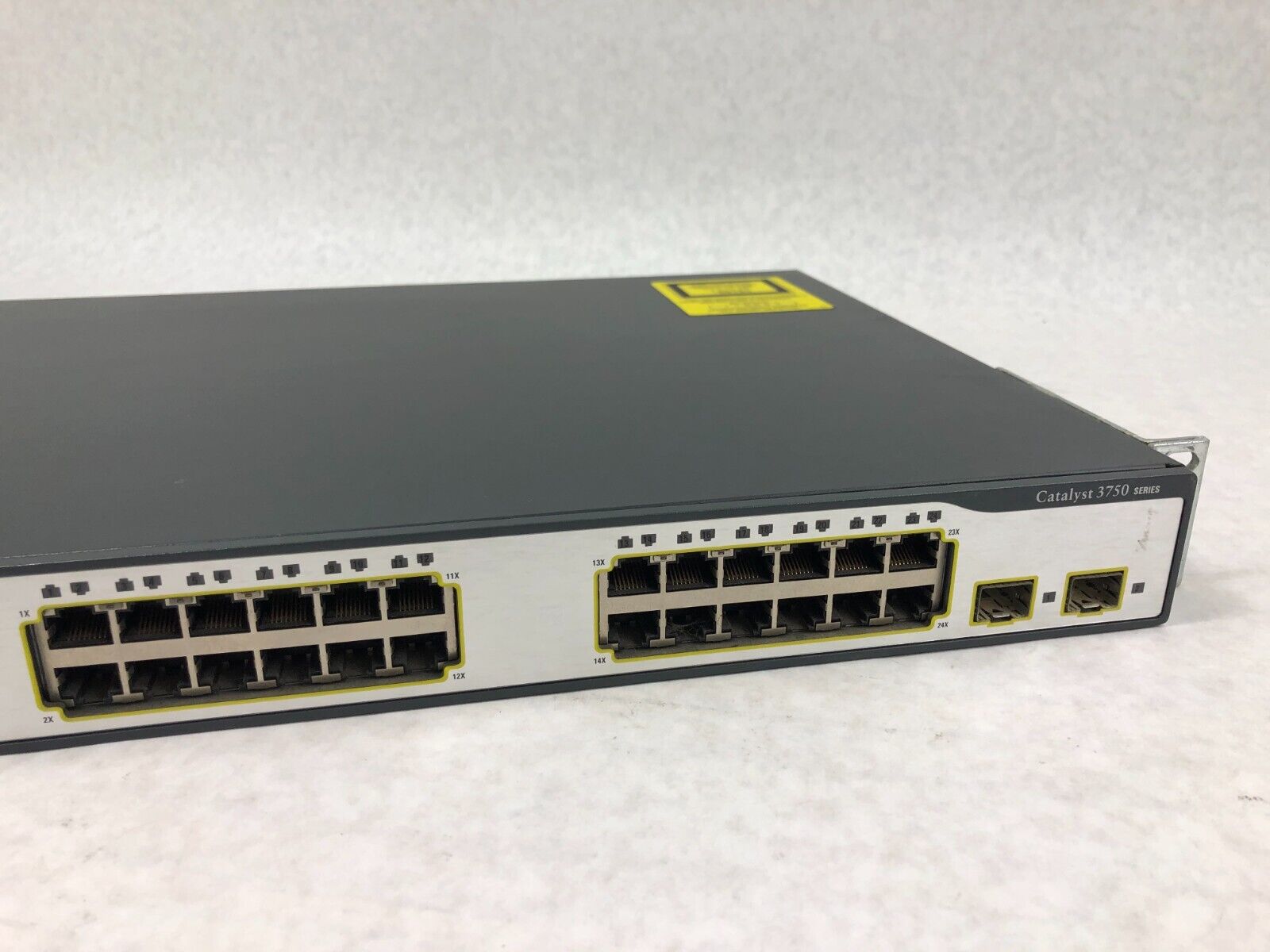 Cisco WS-C3750-24TS-S Catalyst 3750 Series 24 Port Managed Switch