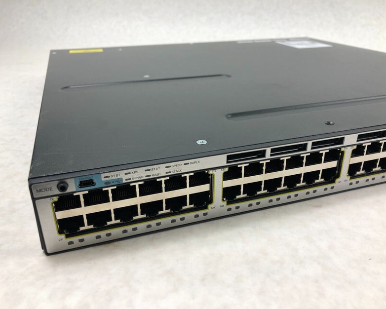 Cisco Catalyst WS-C3750X-48T-S 48 x Gigabit Ethernet 4 x SFP Managed Switch