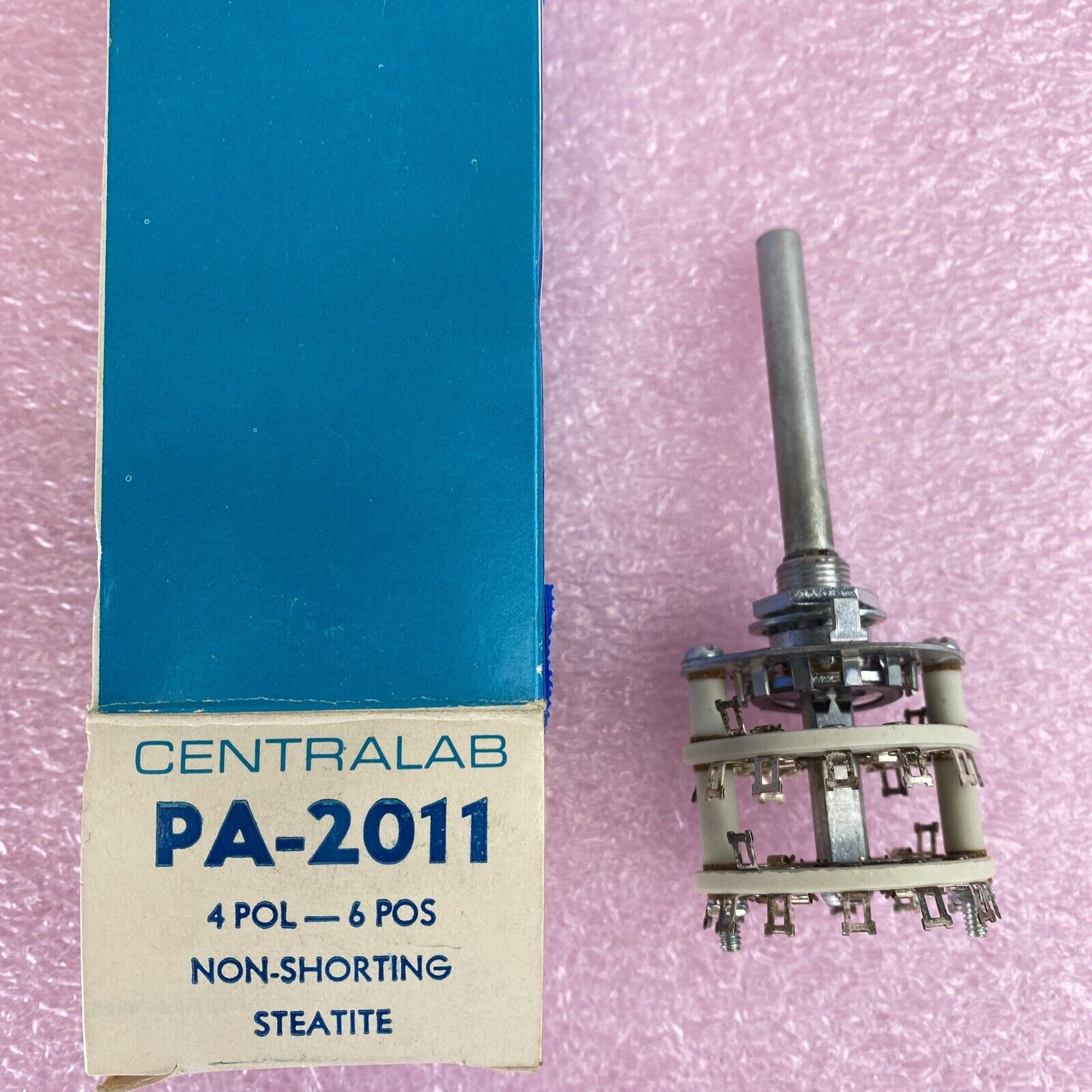 Centralab PA-2011 4 pol 6 pos non-shorting Steatite switch