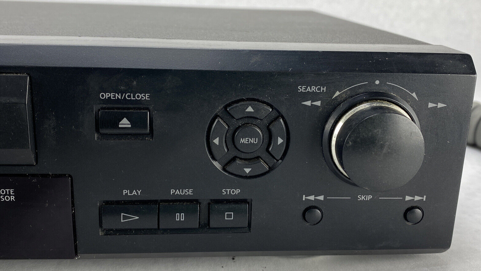 Mintek DVD-2110 DVD CD Player S-Video Component RCA NO REMOTE