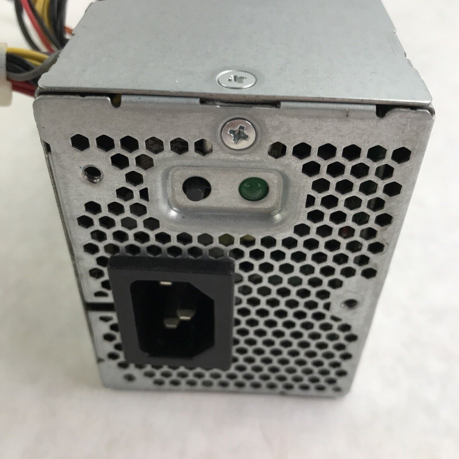 Dell RM112 60Hz 240V 3.5A 235W 24-Pin Switching Power Supply F235E-00
