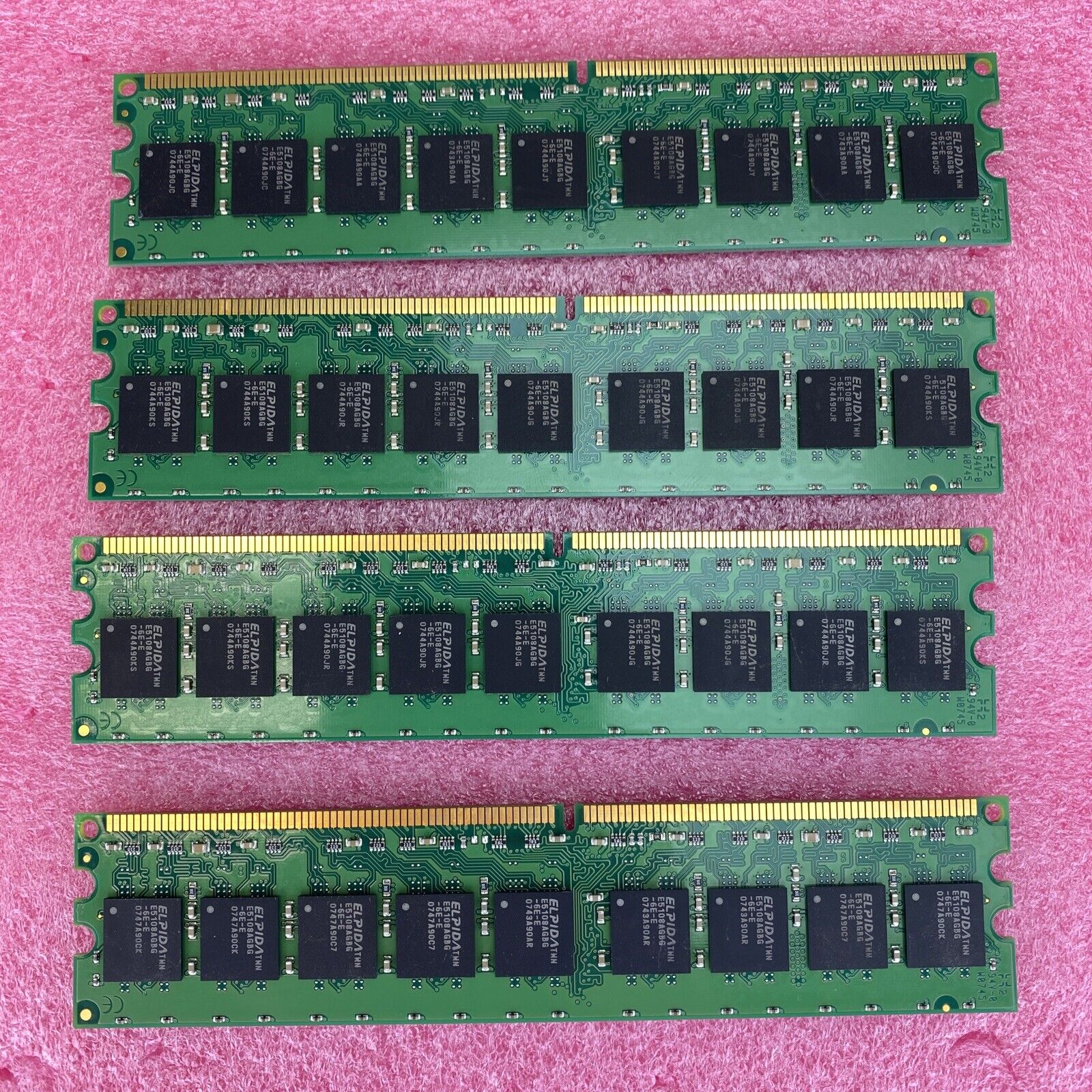 4x 1GB Kingston KD6502-ELG PC2-5300E DDR2 667 memory kit ECC RAM
