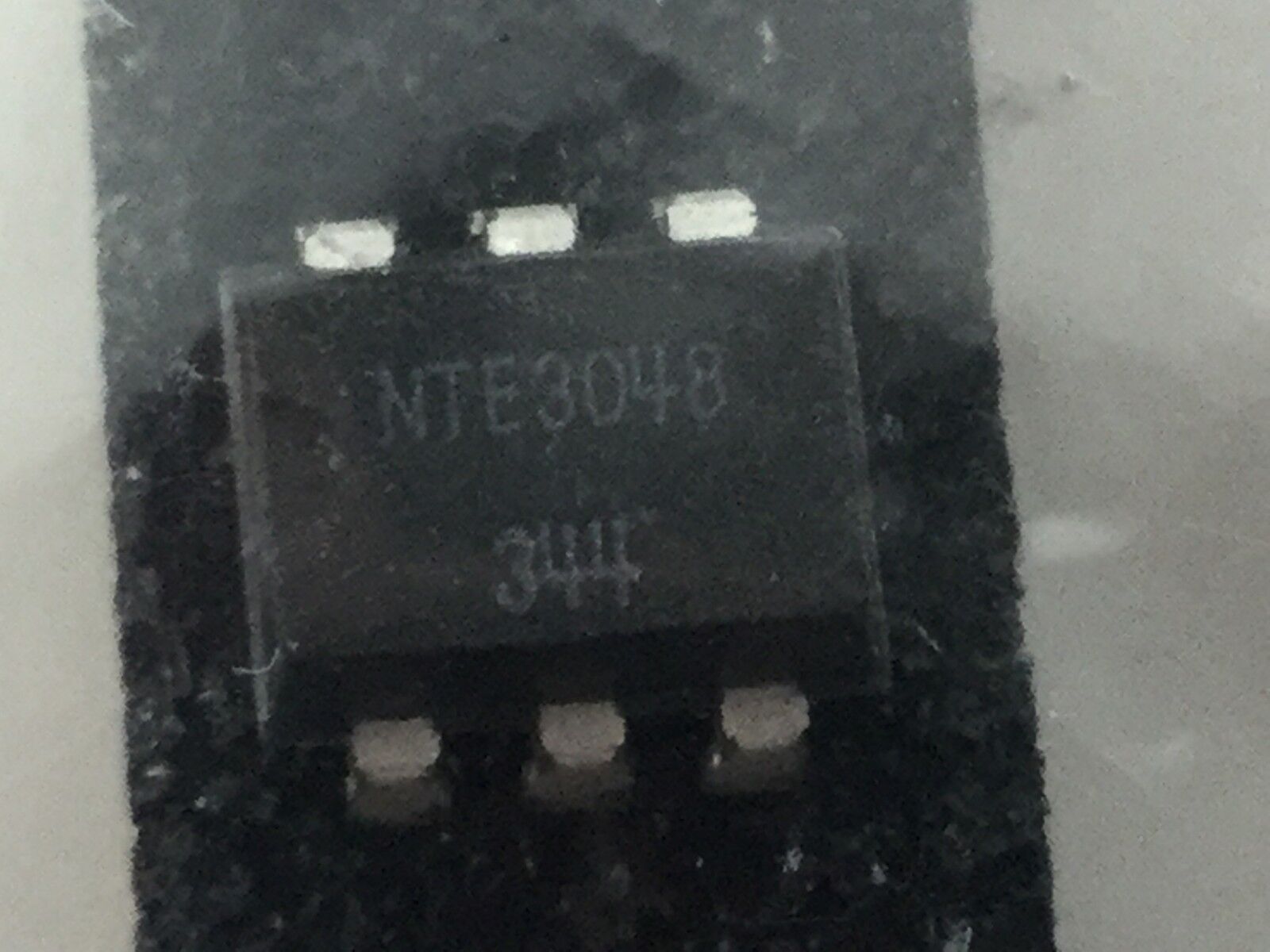 Genuine NTE NTE3048 Optocoupler / Isolator Photo Triac Driver Output   Lot of 2