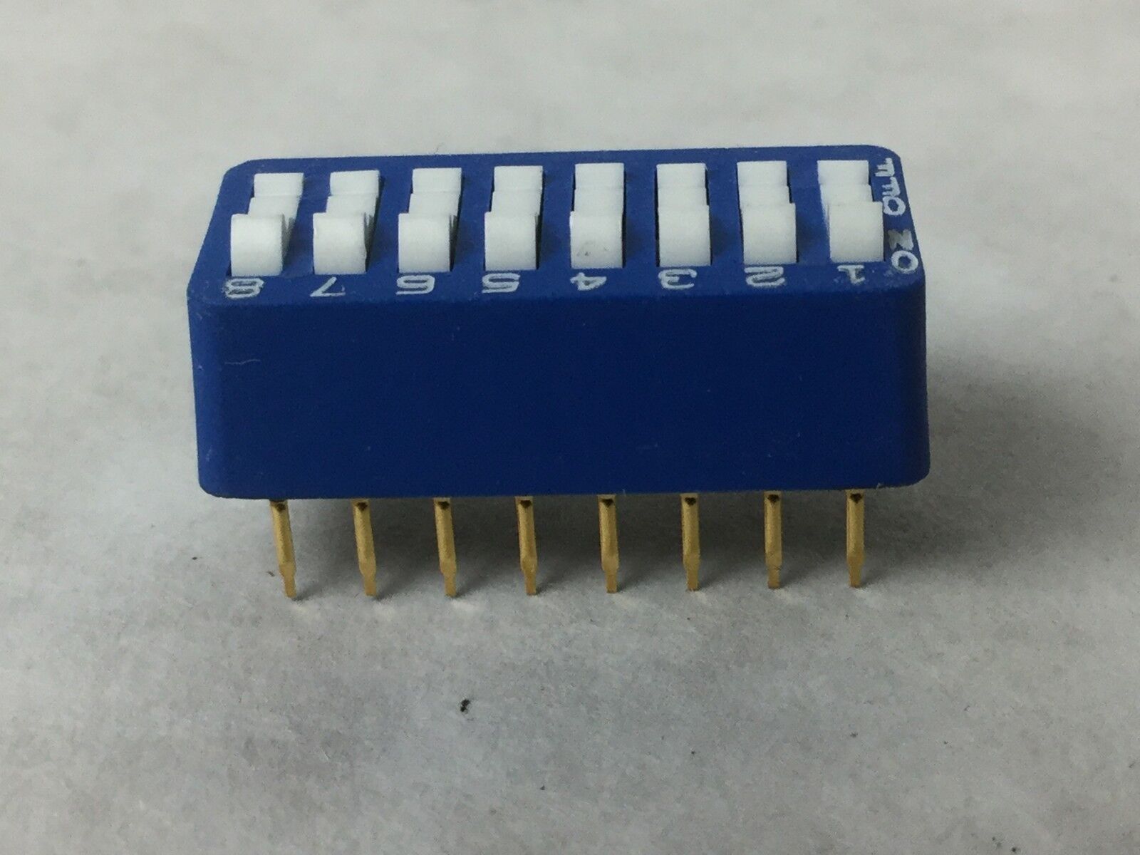 AMP 435640-5 Rocker Switch, NEW