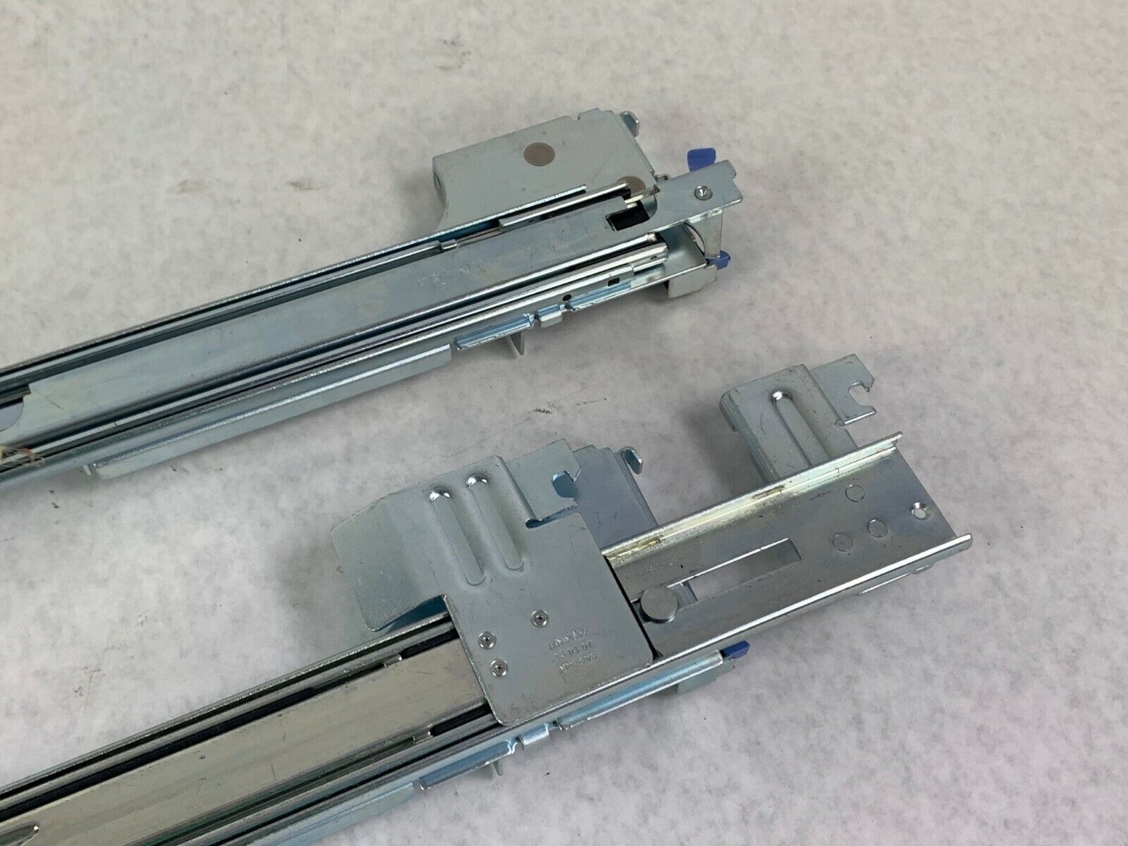 Dell UN443 GM76 PowerEdge 2950 Server L & R Sever Workstation Rail Kits