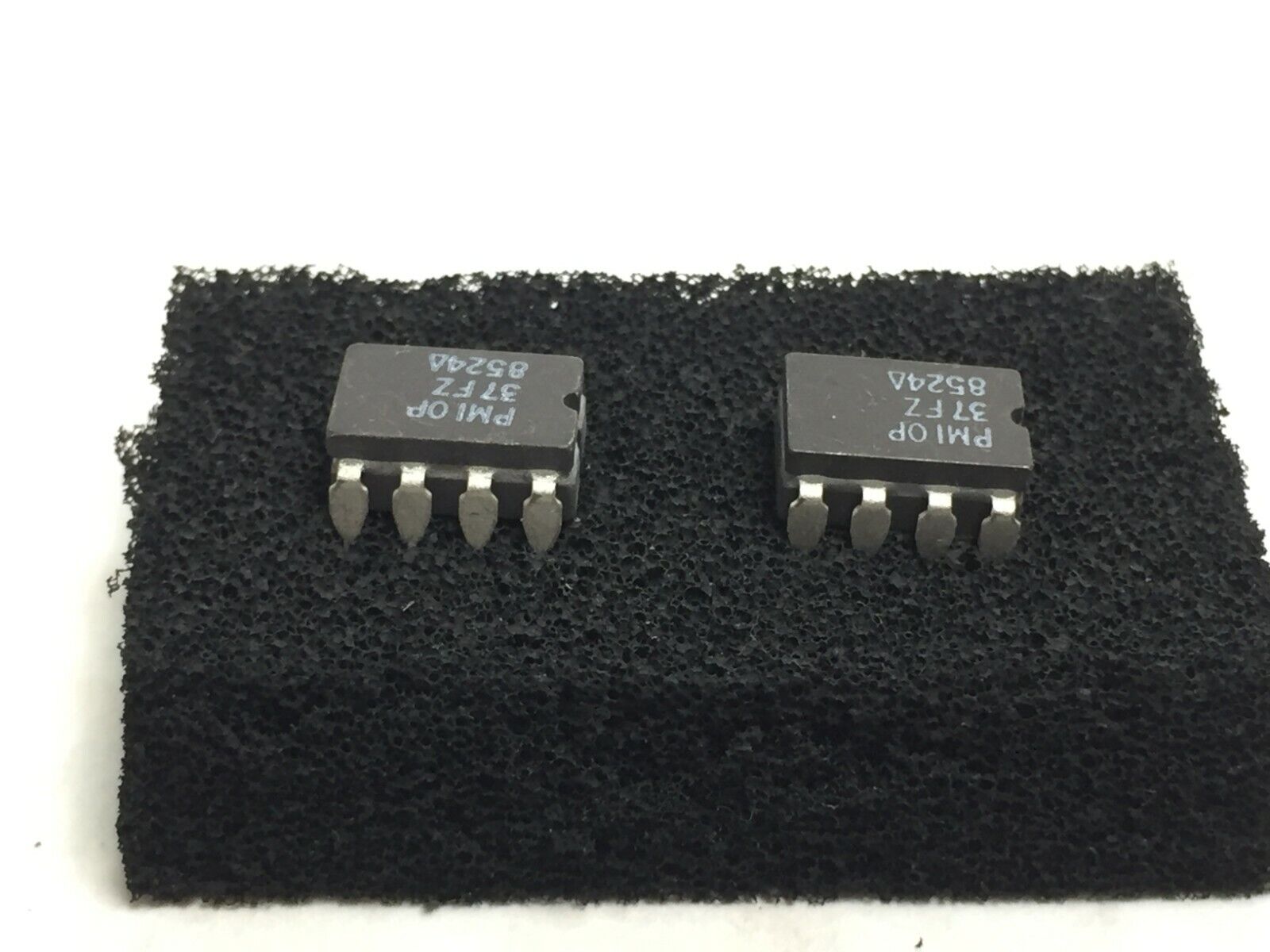 NOS PMI OP37FZ  IC  8 Pin  Lot of 2