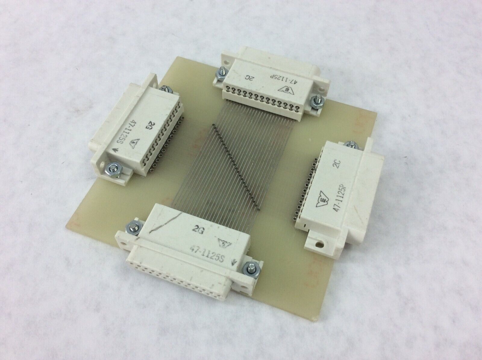 Black Box Catalog HHE-3 V0 0183 4 Port 47-1125P Circuit Board