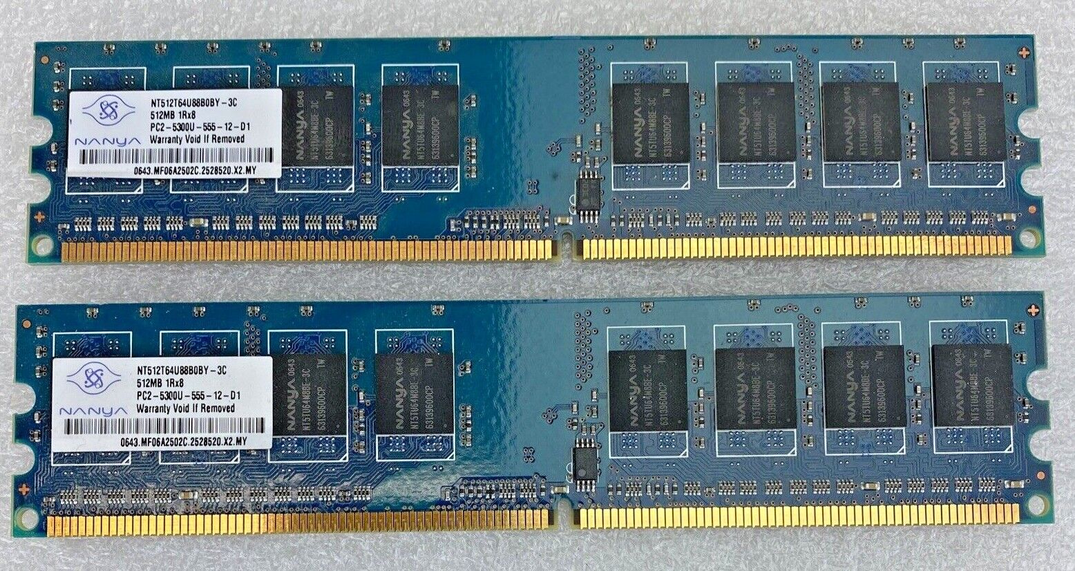 2x 512MB Nanya NT512T64U88B0BY-3C 1Rx8 PC2-5300U-555 667MHz DDR2 memory RAM