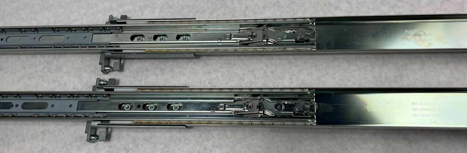 Kingslide 374518 2u-4u 30" Rails US6851773 Outers Only